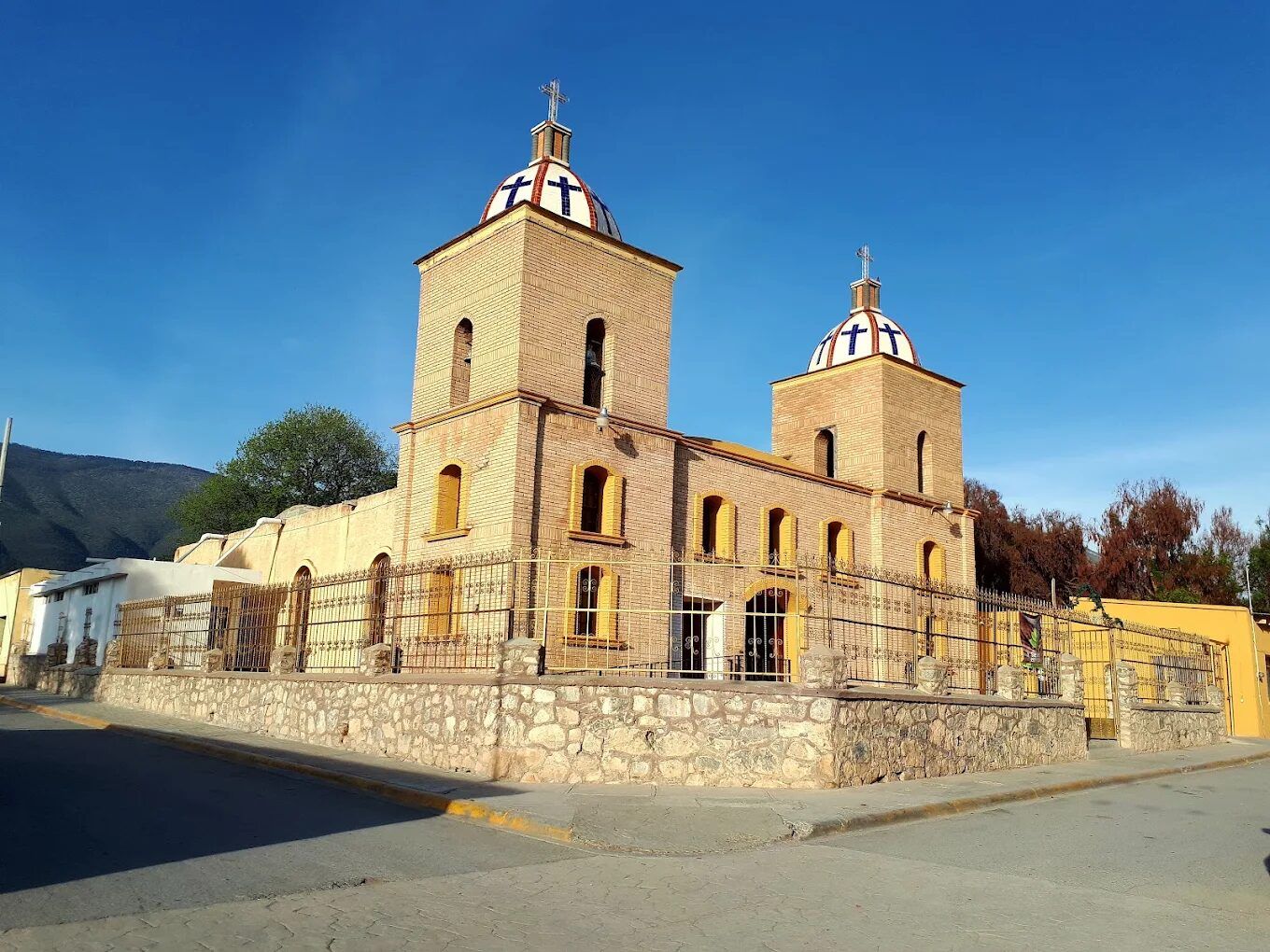 Templo de San Antonio de las Alazanas